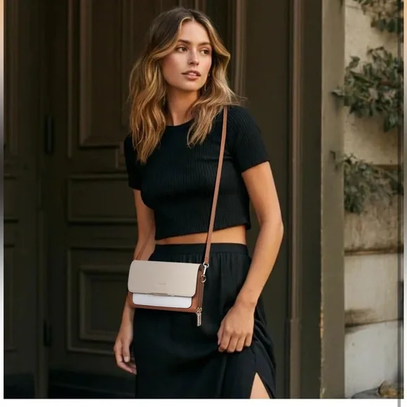 Cream and Tan Crossbody Bag - Picture 2 of 9